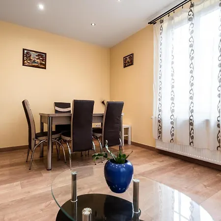 La Serenite Urbaine *